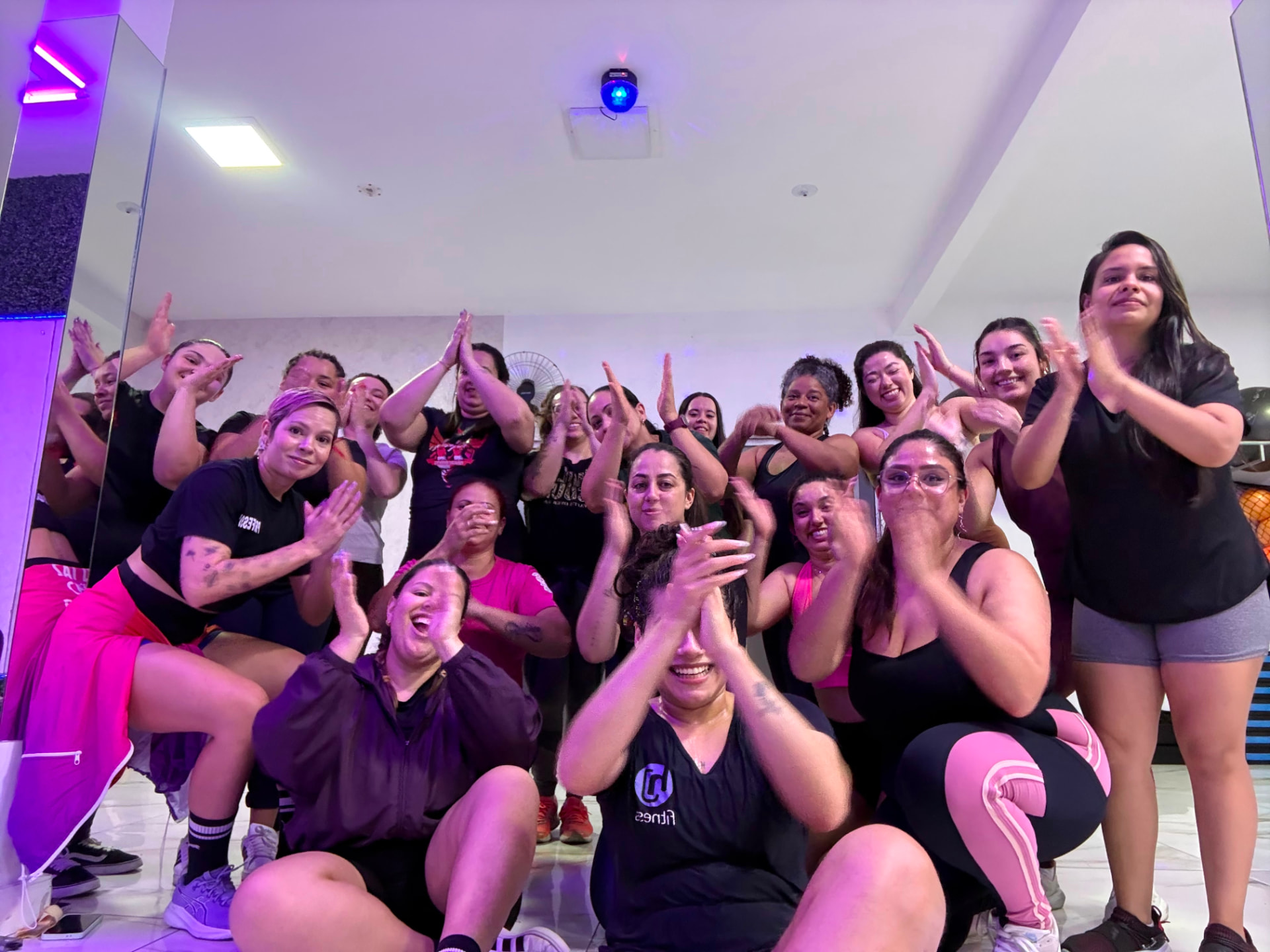 Modalidade Flash Back na HJ Fitness