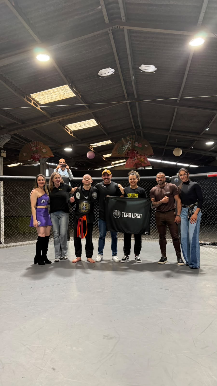 Equipe dentro do cage na Copa HJ Fight