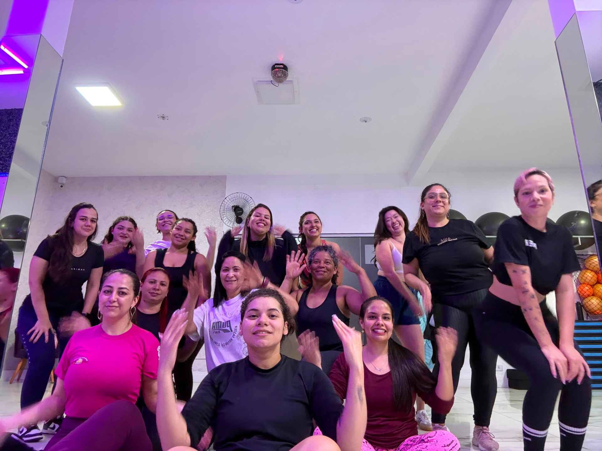 Modalidade Ritmos na HJ Fitness